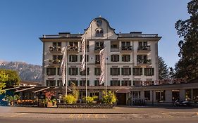 Basicrooms Hotel